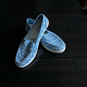 Kinetic Energy Embroidered Slip On Shoes